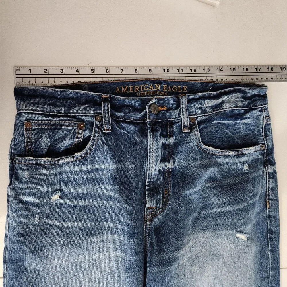 American Eagle Outfitters Distressed High-Waisted Blue Denim Jeans W34 L31 Dad